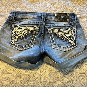 Miss me shorts size 26 in great condition